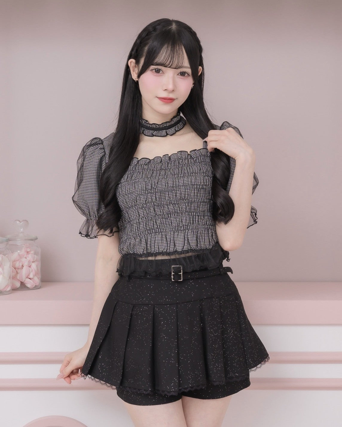 チョーカー付きチュールシャーリングブラウス – pium