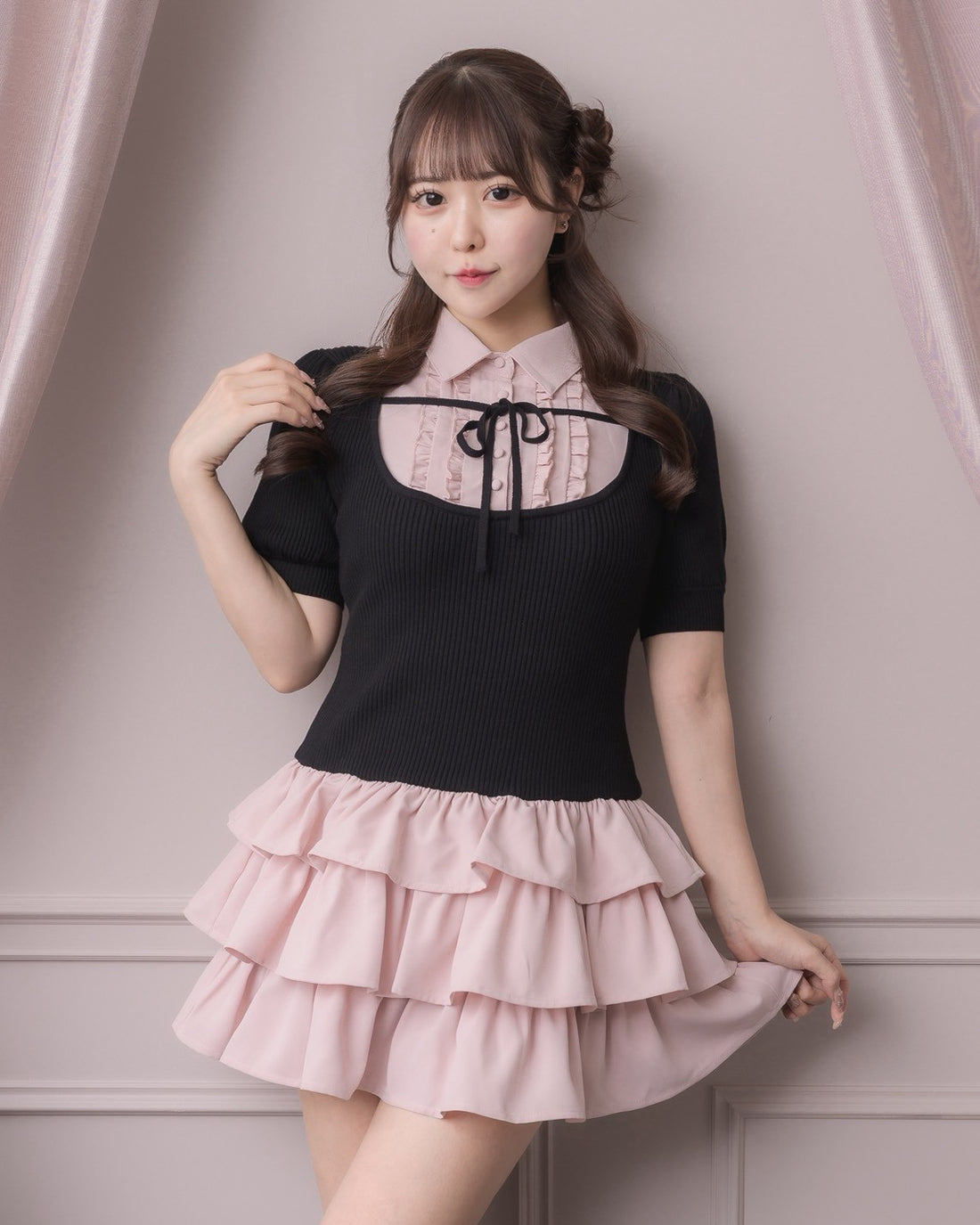 モデル身長：157cm/着用カラー:ブラック×ピンク