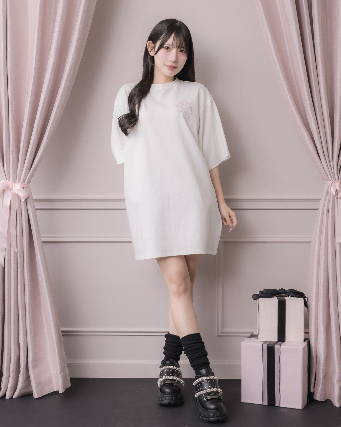 モデル身長：152cm/着用カラー：ホワイト