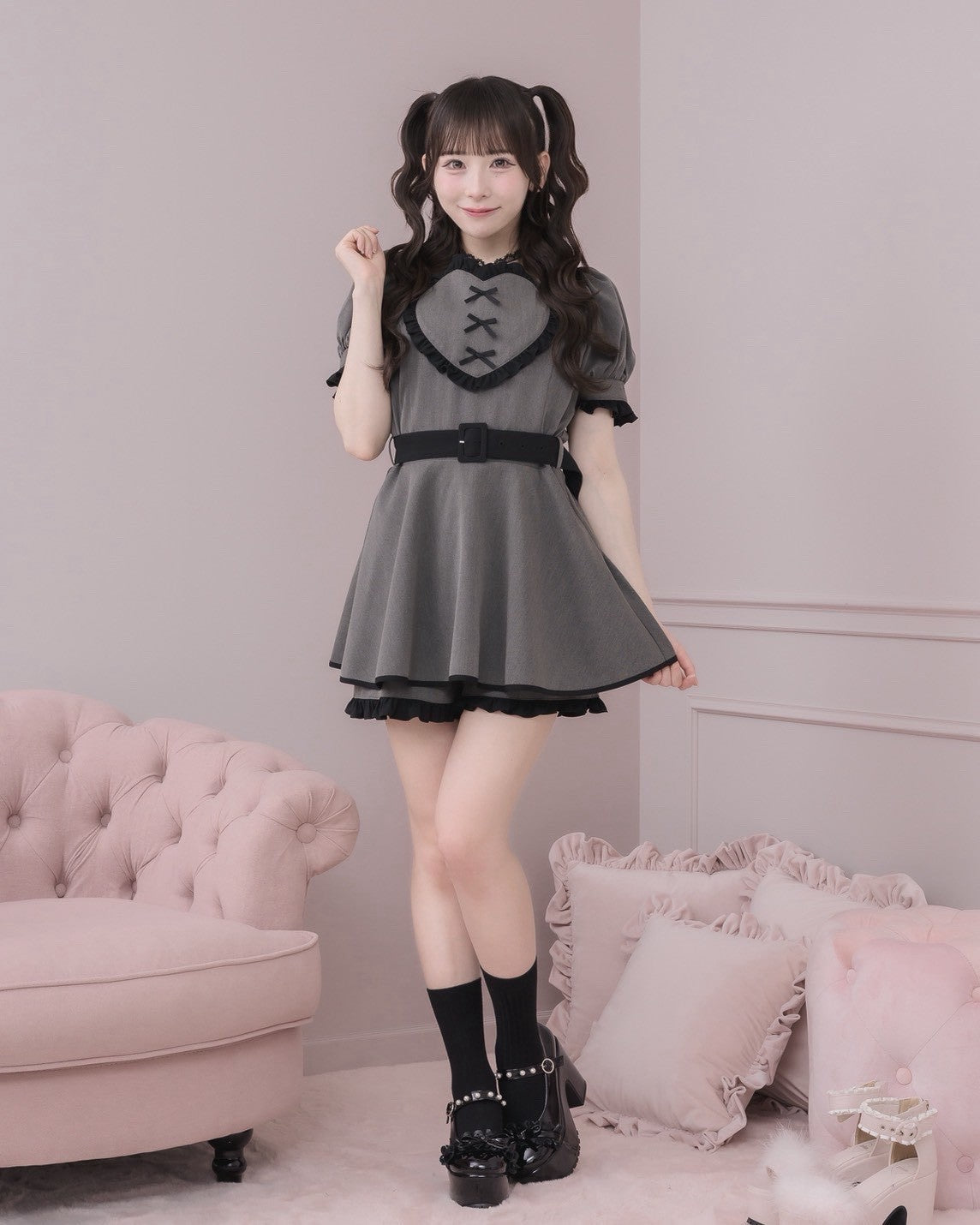 モデル身長：153cm/着用カラー：チャコール