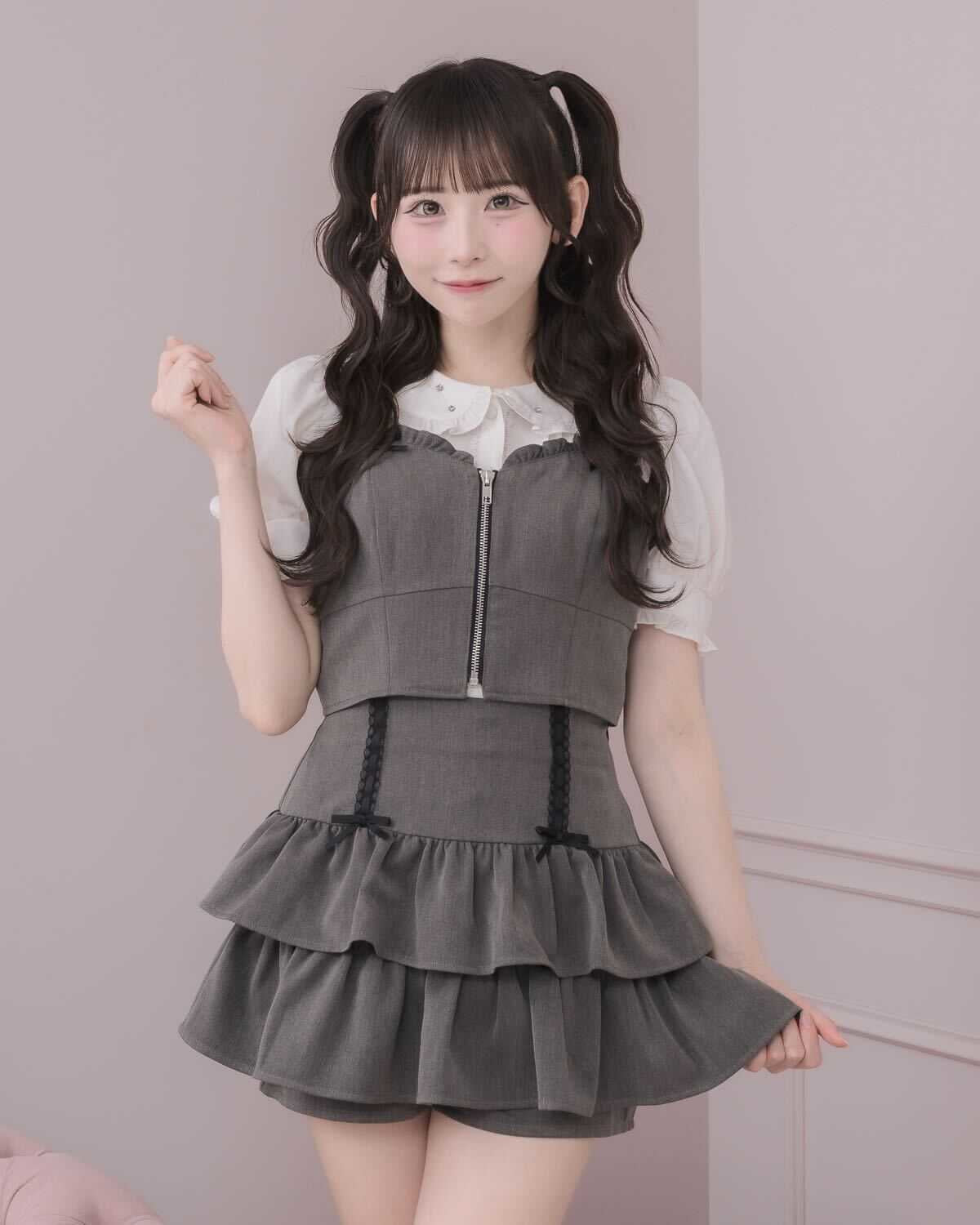 モデル身長：152cm/着用カラー：チャコール
