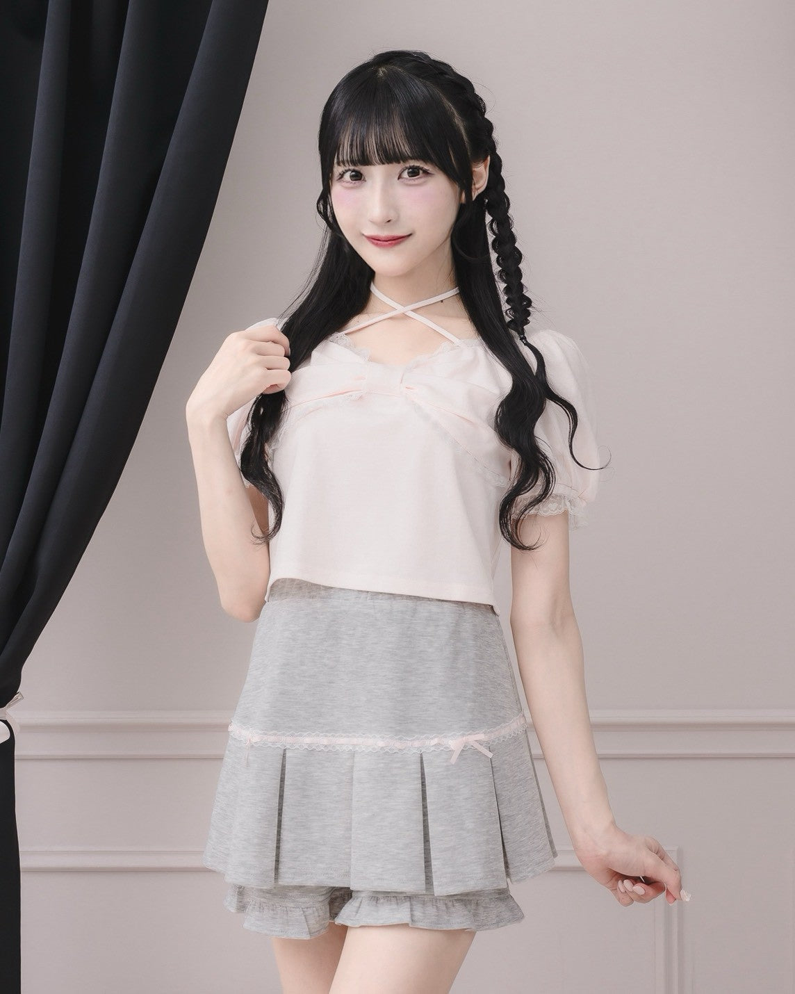 モデル身長：157cm/着用カラー : ピンク×グレー