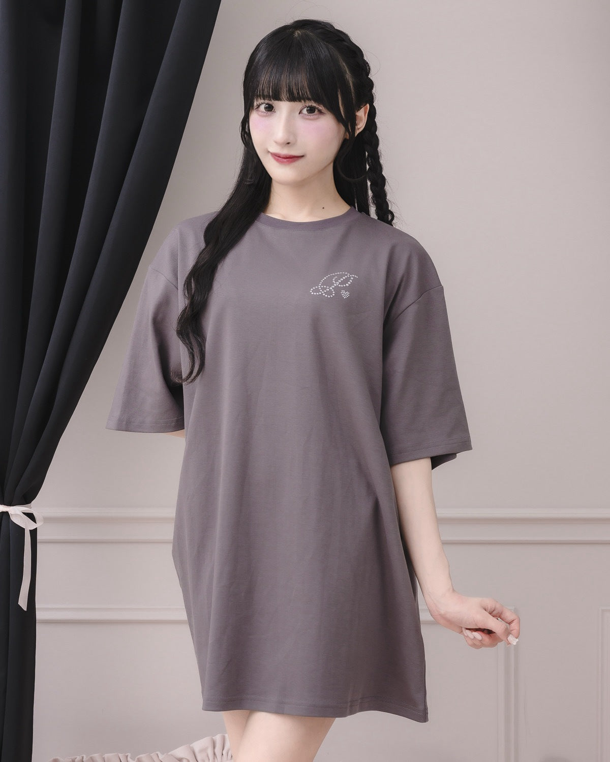 モデル身長：157cm/着用カラー：チャコール