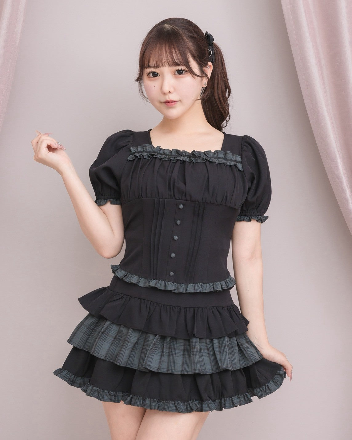 モデル身長：157cm/着用カラー：グリーンチェック