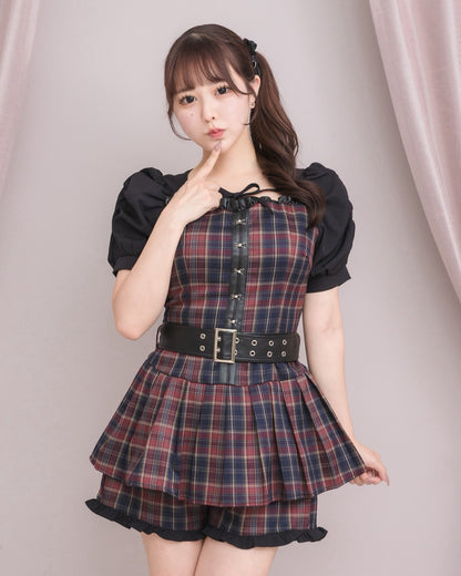 モデル身長：157cm/着用カラー：レッドチェック