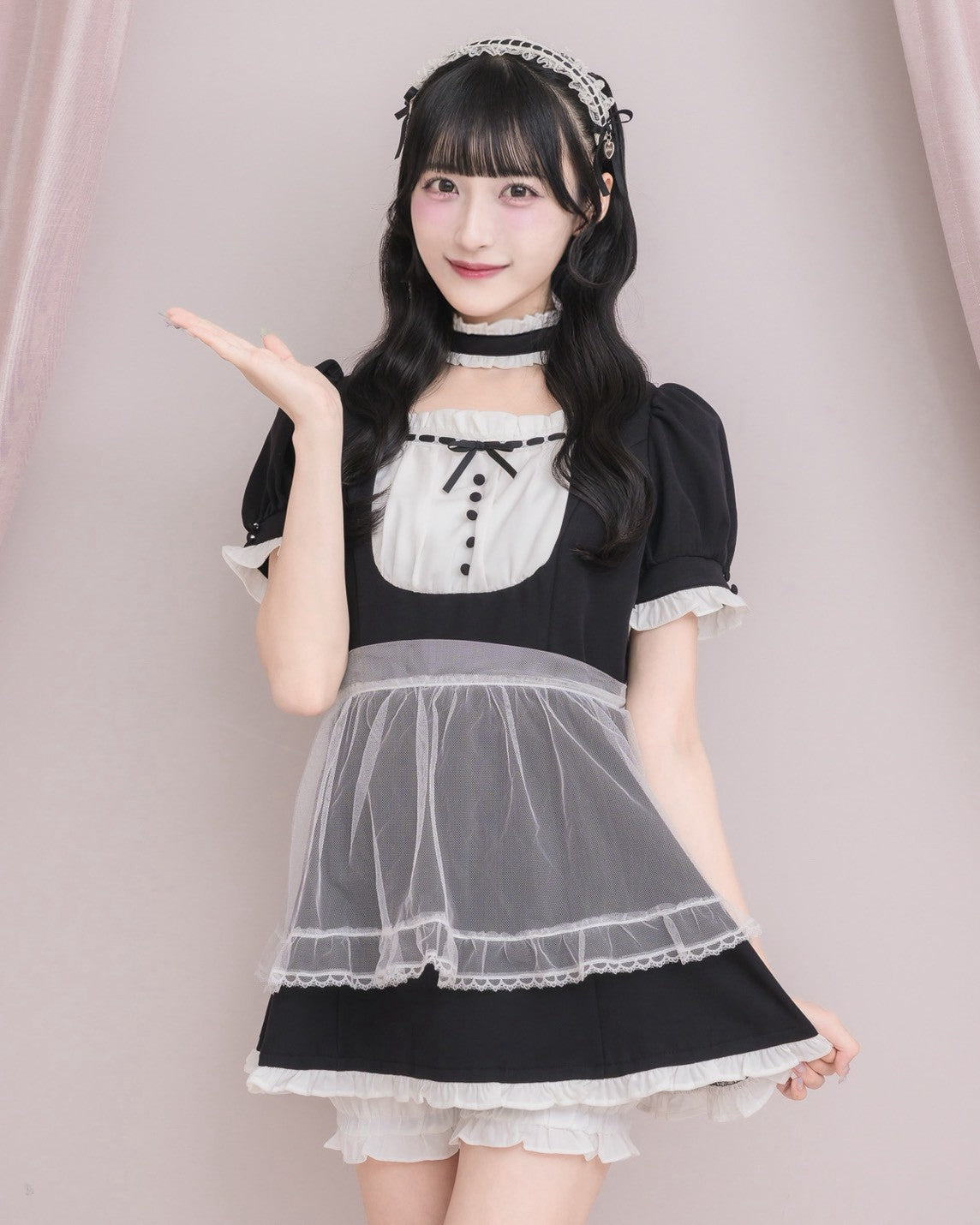 モデル身長157cm/着用カラー：ブラック