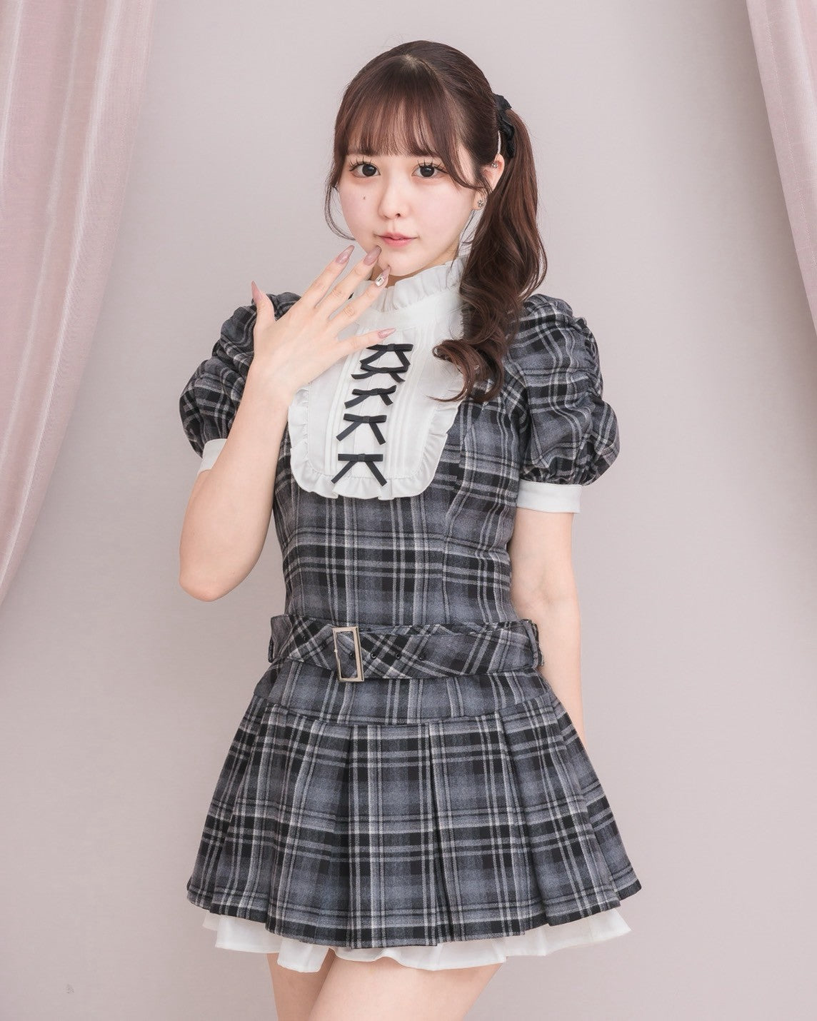 モデル身長：157cm/着用カラー：ブラックチェック