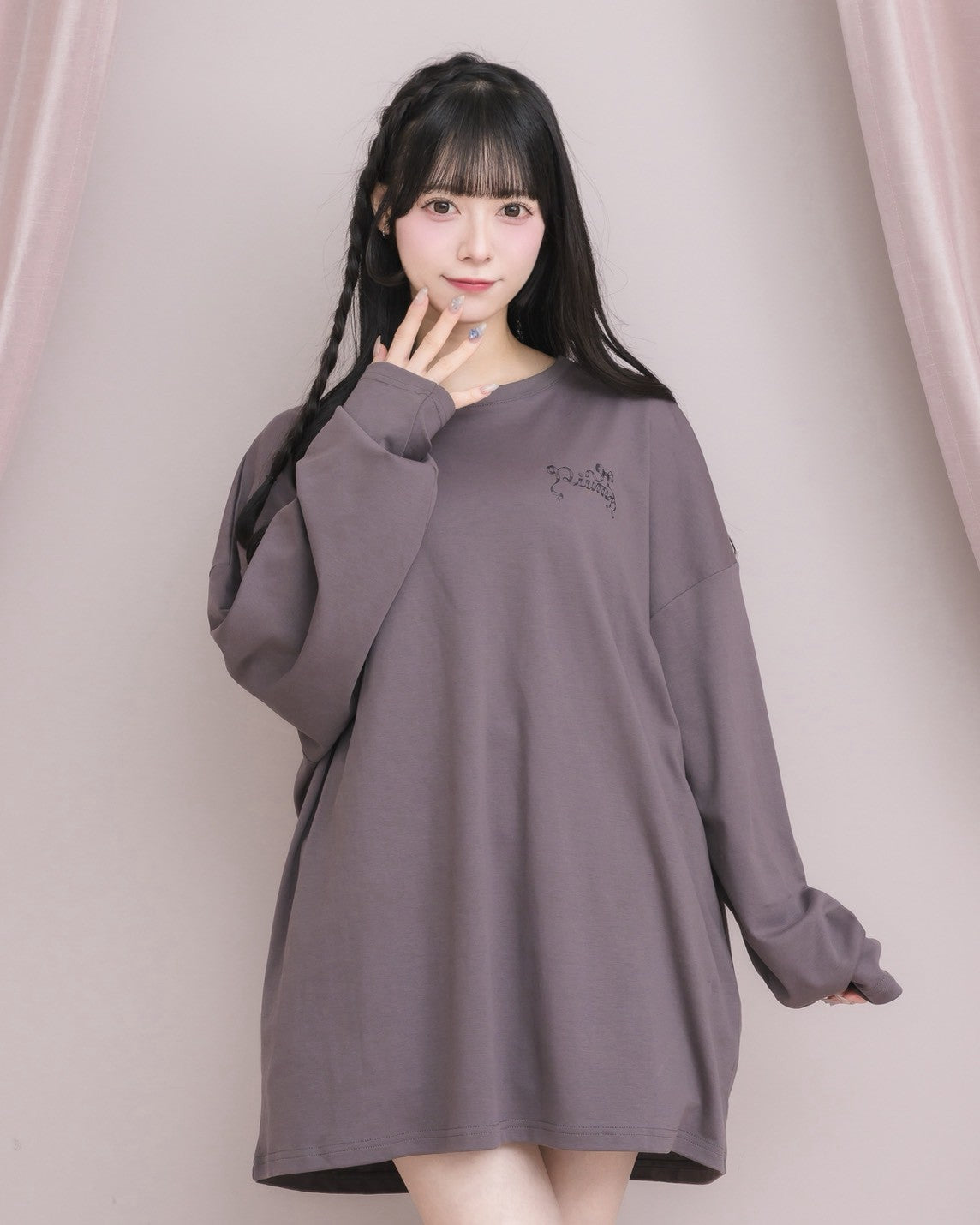 モデル身長：157cm/着用カラー：チャコール