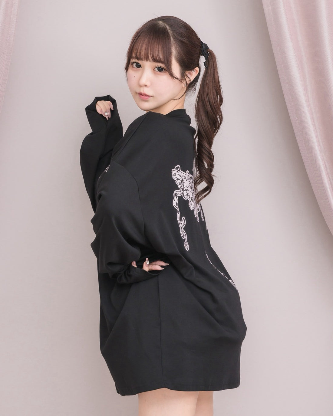モデル身長：157cm/着用カラー：ブラック