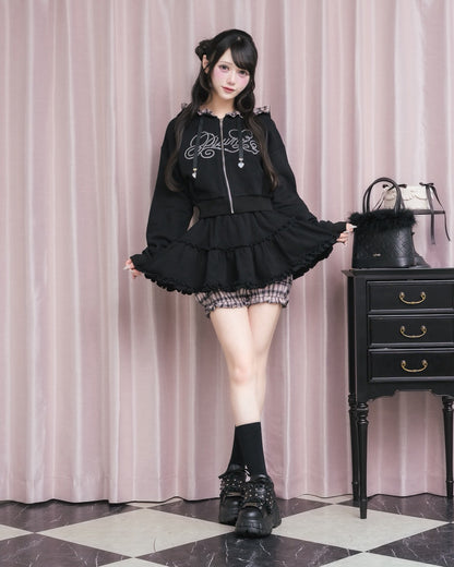 モデル身長：154cm/着用カラー:ブラック