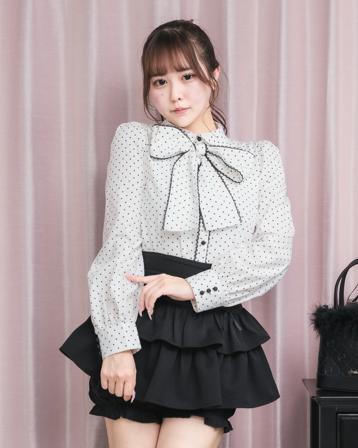 モデル身長：157cm/着用カラー:ホワイトドット