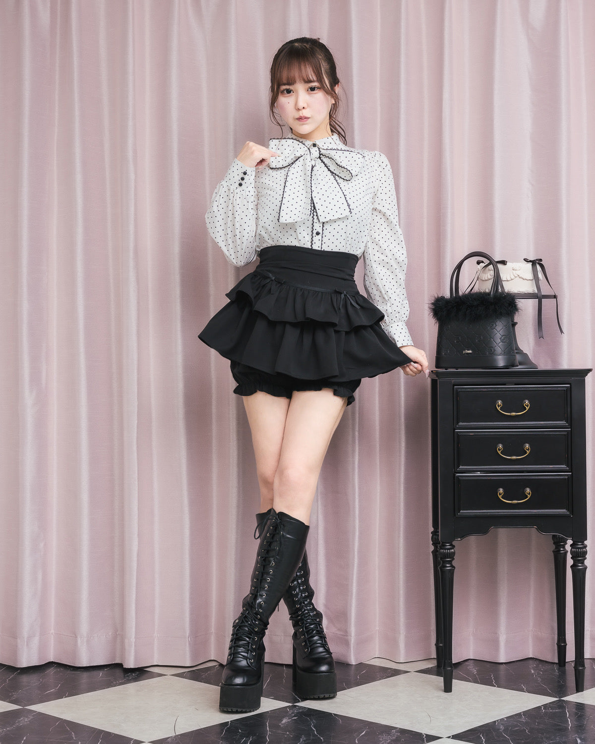 モデル身長：157cm/着用カラー:ホワイトドット