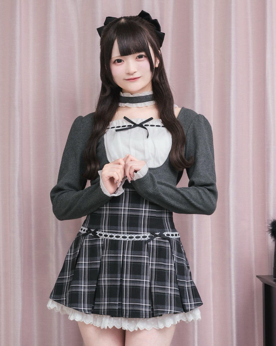 ラウンドフリルチョーカーカットソー – pium