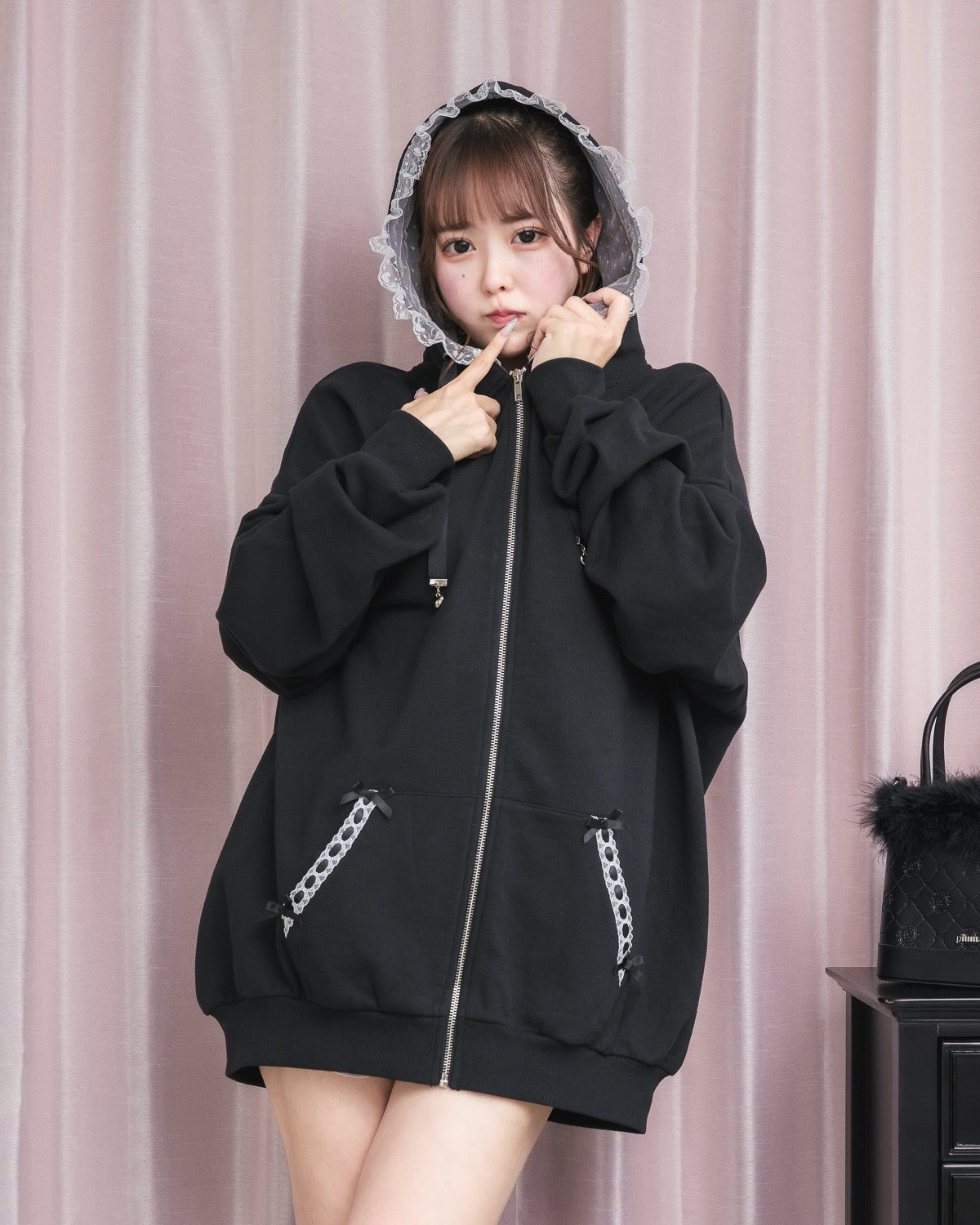 モデル身長：157cm/着用カラー：ブラック