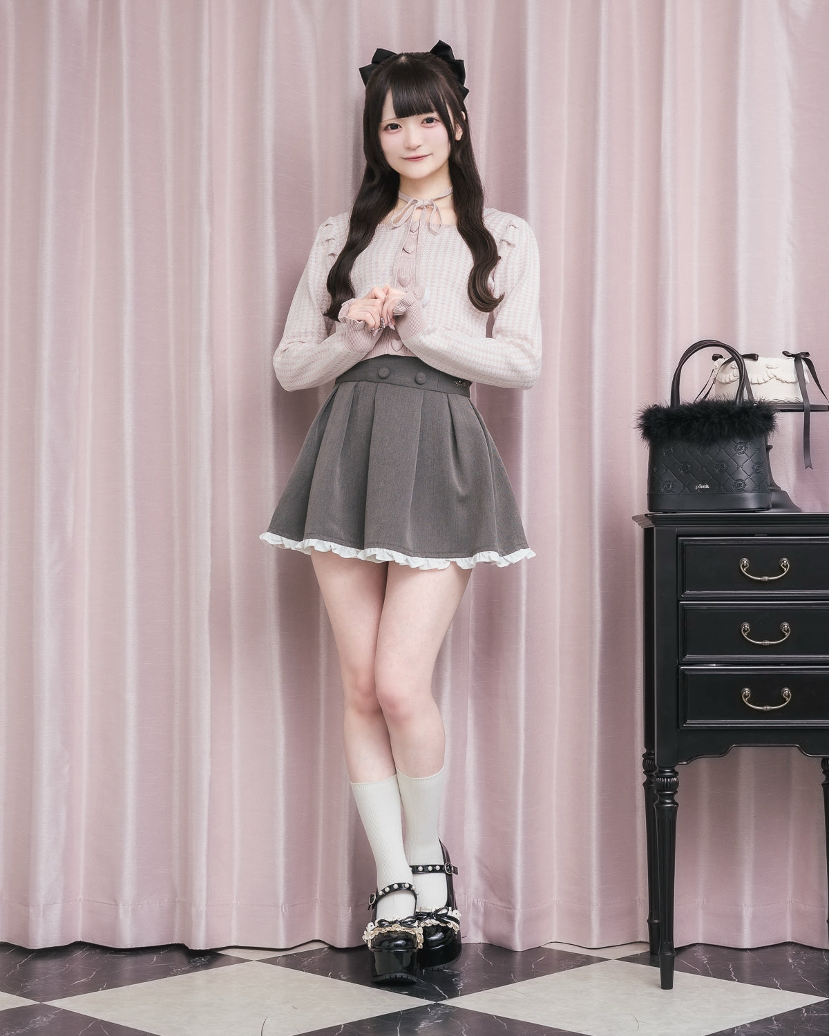 モデル身長：155cm/着用カラー：チャコール