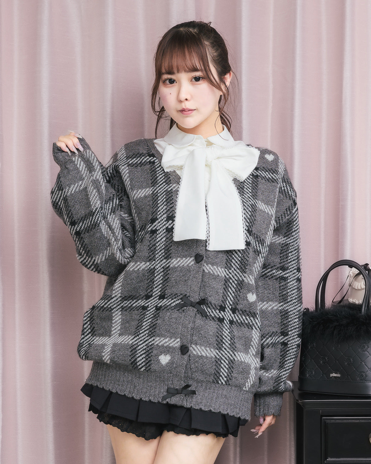 モデル身長：157cm/着用カラー：チャコール