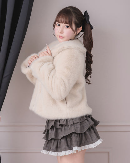 モデル身長：157cm/着用カラー：グレージュ