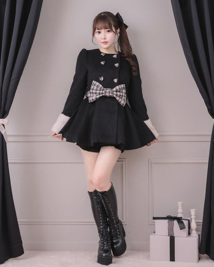 モデル身長：157cm/着用カラー：ブラック×ピンク