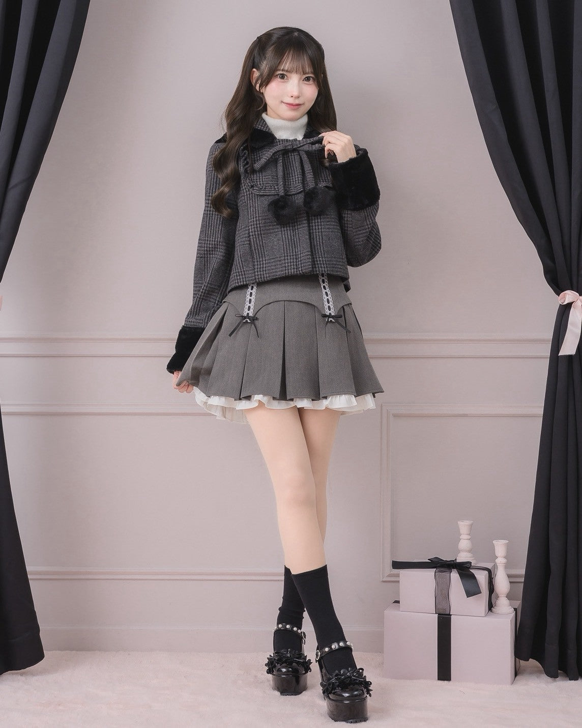 モデル身長：154cm/着用カラー：ブラックチェック