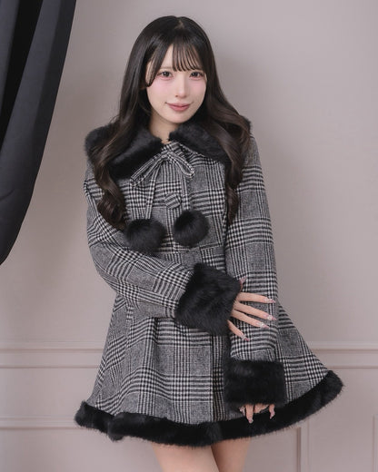モデル身長：152cm/着用カラー：ブラック