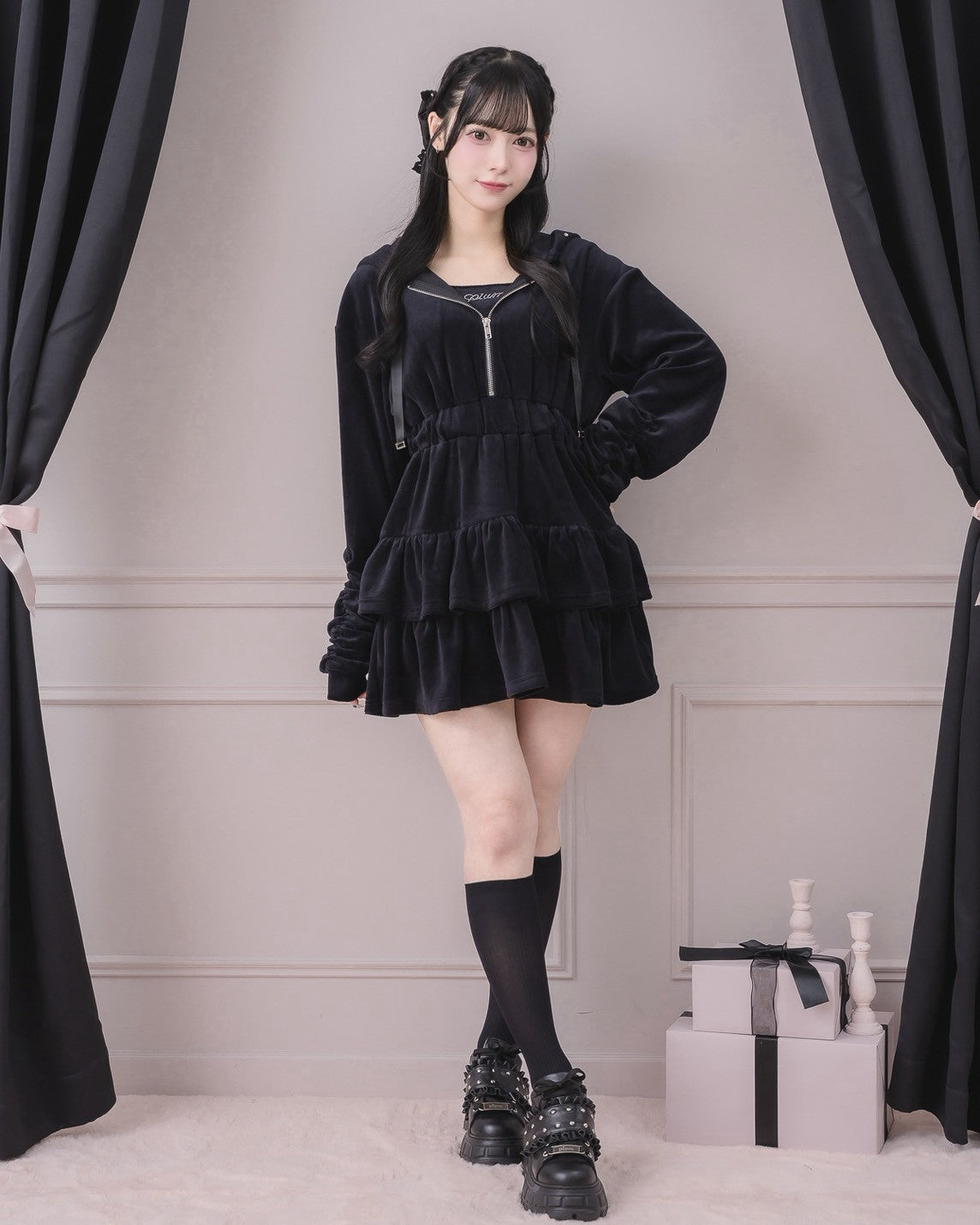 モデル身長：155cm/着用カラー：ブラック