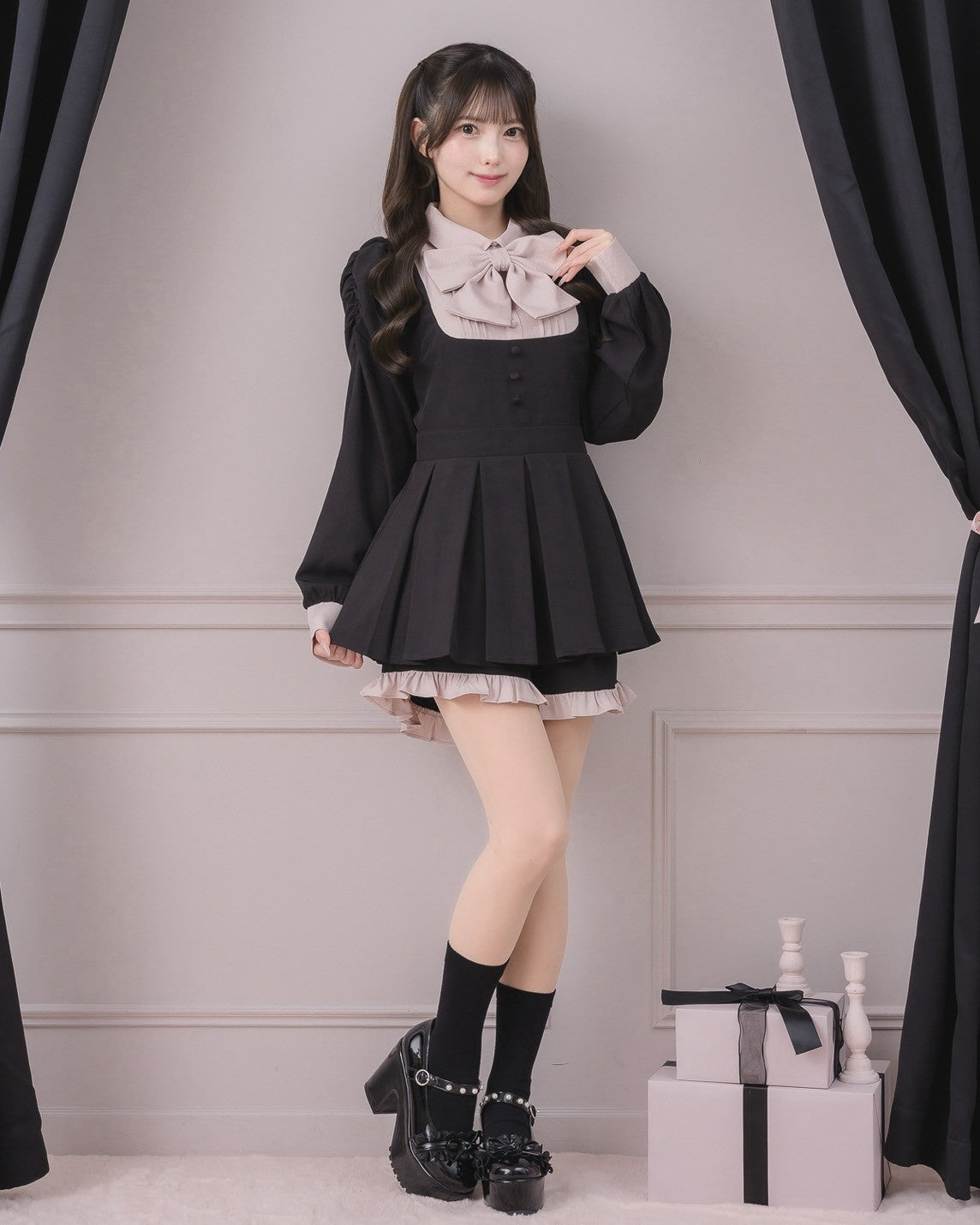 モデル身長：154cm/着用カラー：ブラック