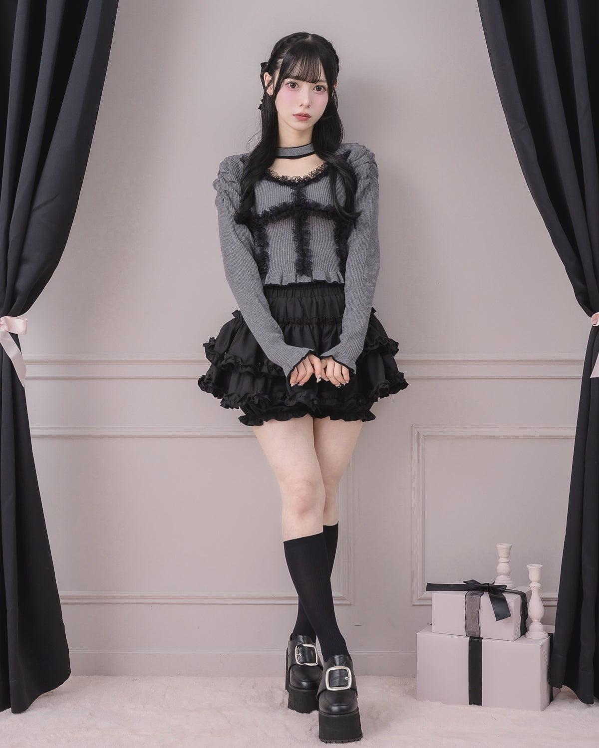 モデル身長：152cm/着用カラー：チャコール