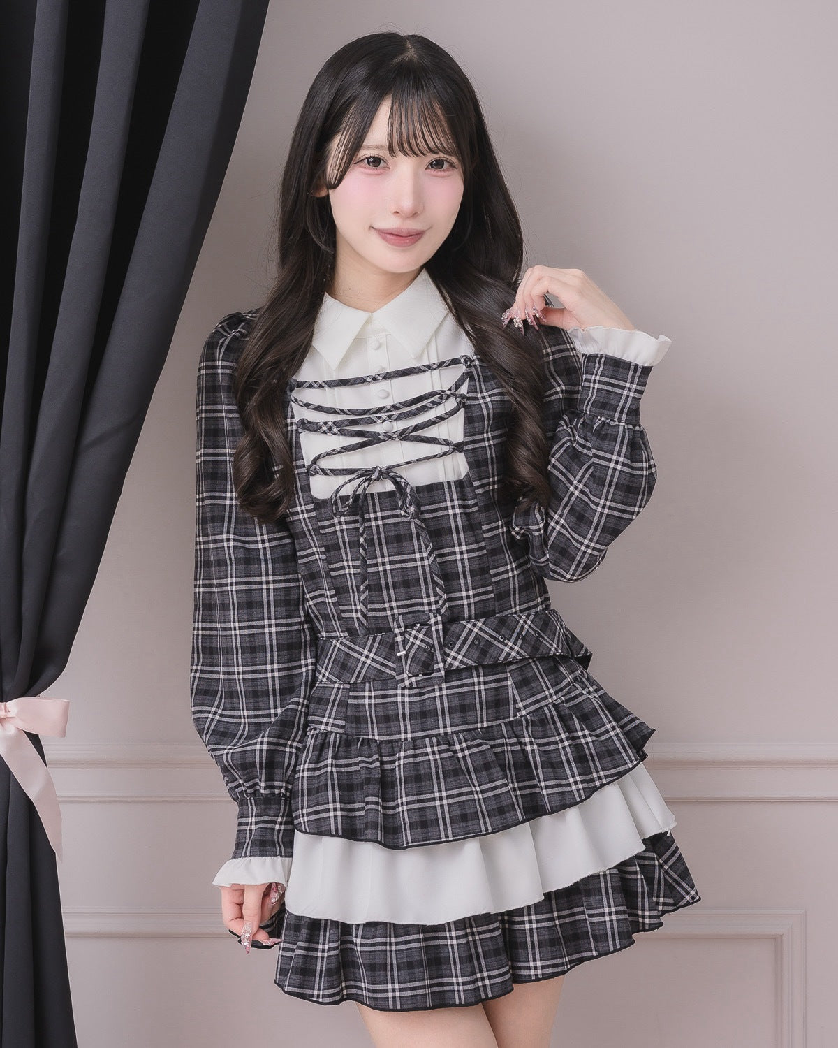 モデル身長：152cm/着用カラー：ブラックチェック