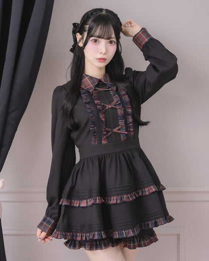 モデル身長：155cm/着用カラー：レッドチェック
