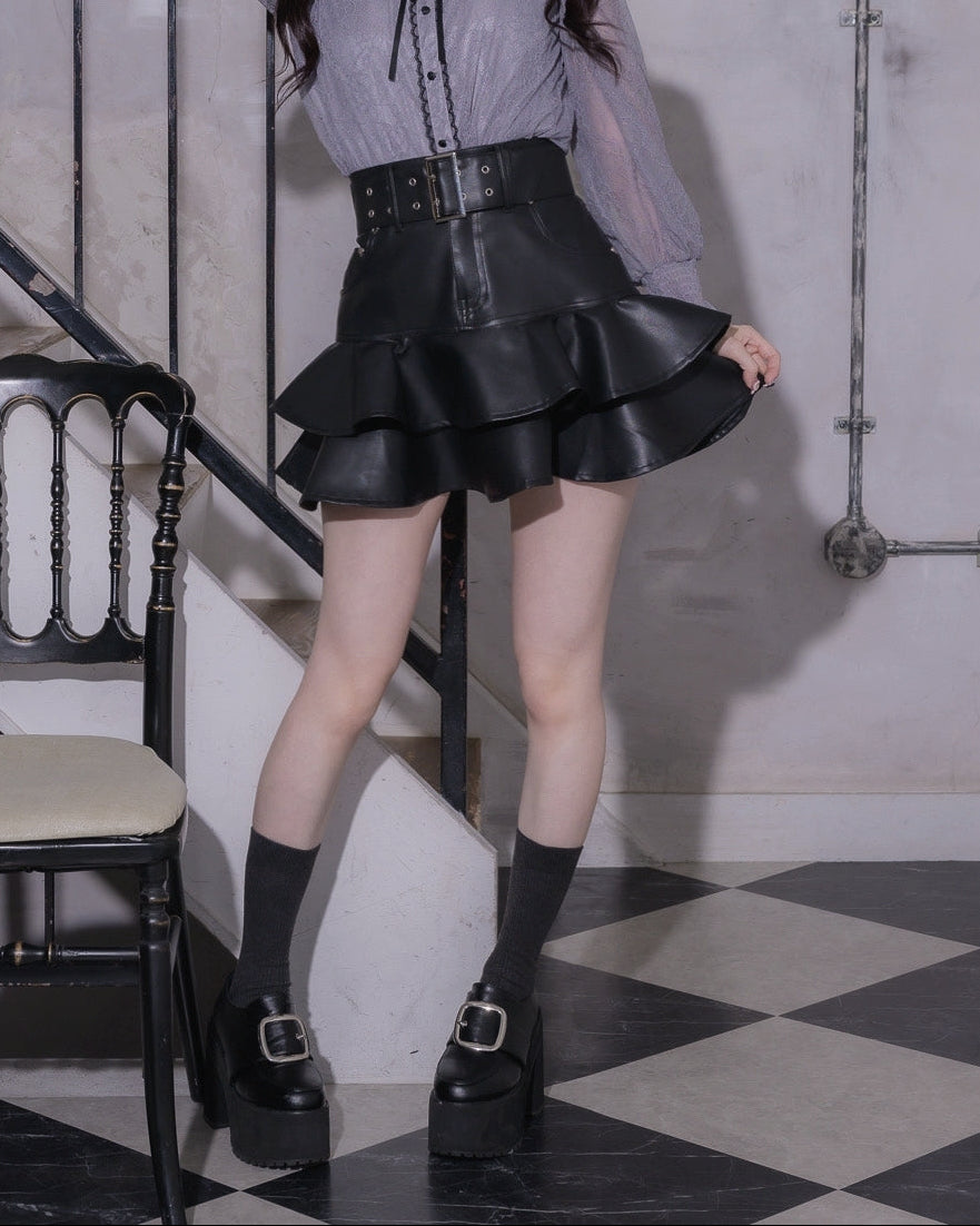 モデル身長：161cm/着用カラー：ブラック