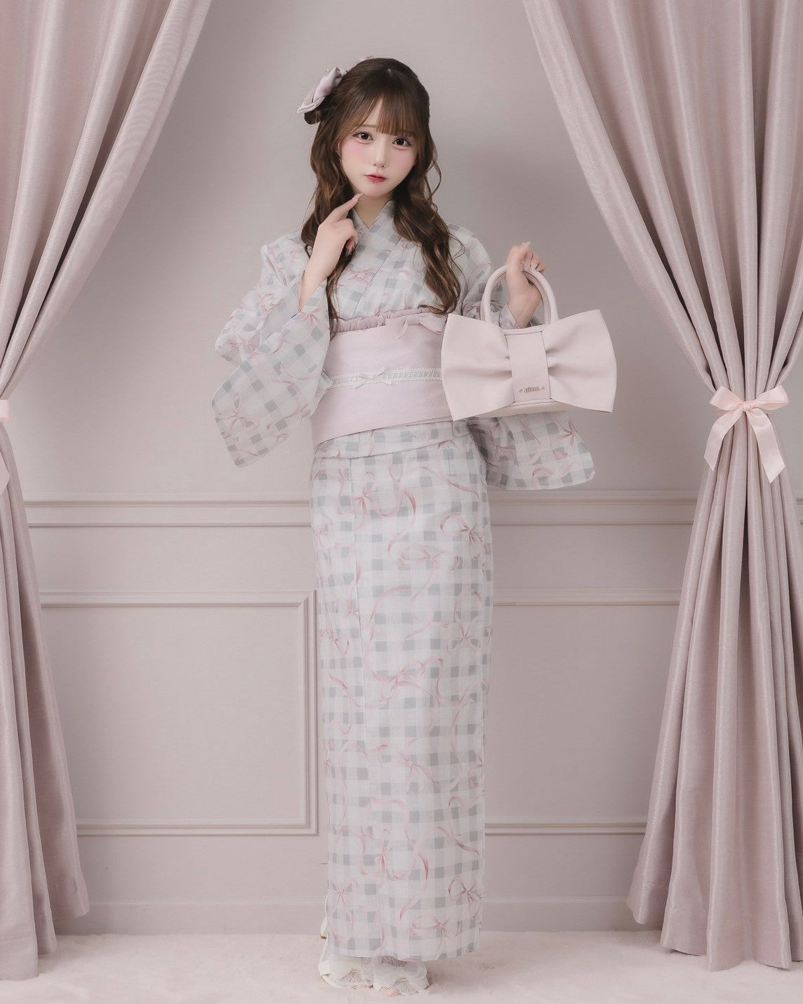 モデル身長：160cm/着用カラー：グレー