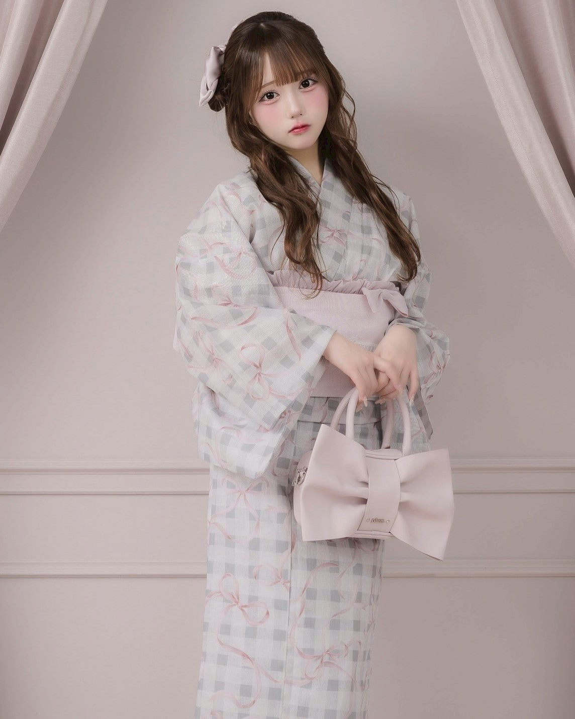 モデル身長：160cm/着用カラー：グレー