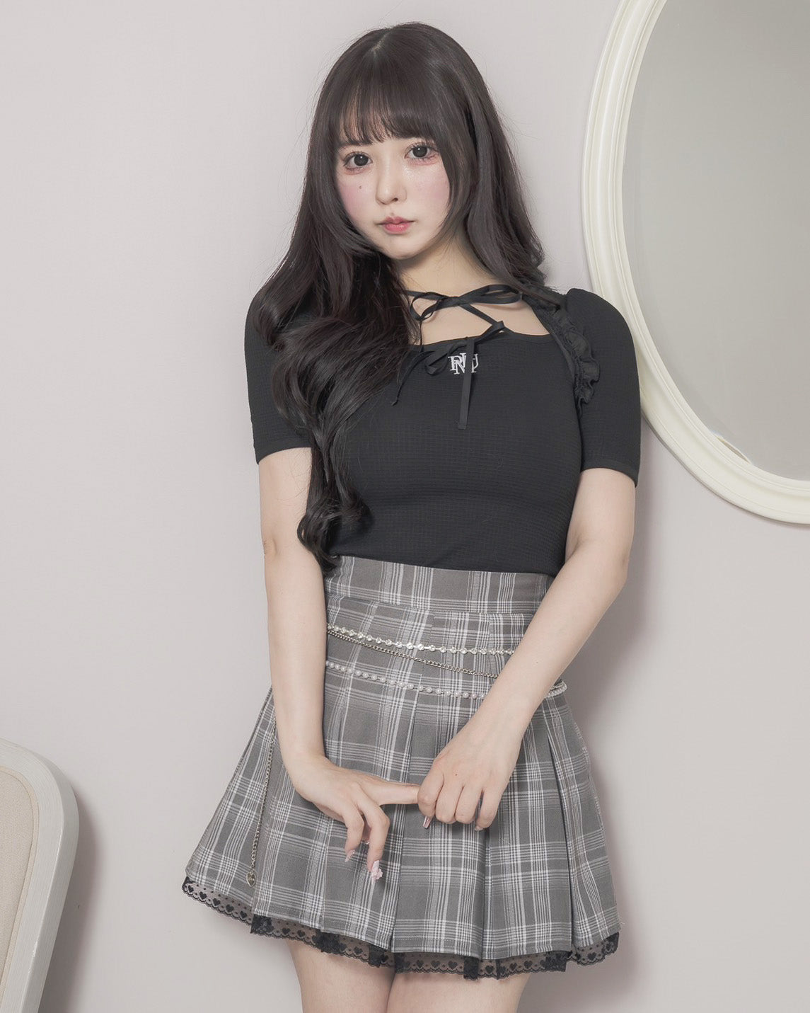 モデル身長:157cm/着用カラー:ブラック