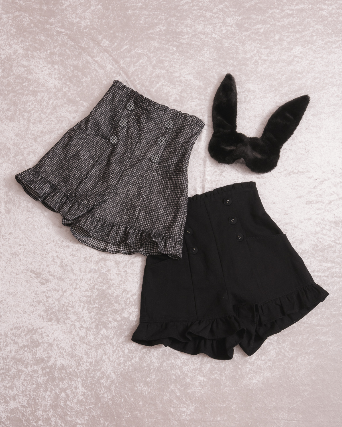 ハイウエストフリルショートパンツ