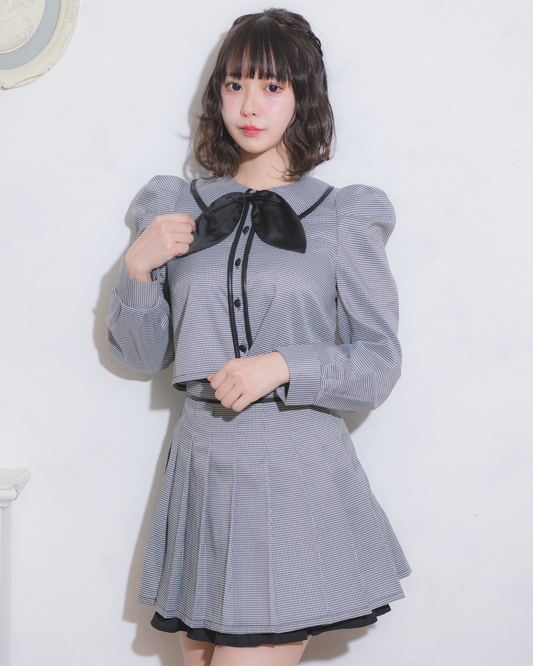 リボンタイバイカラートップス