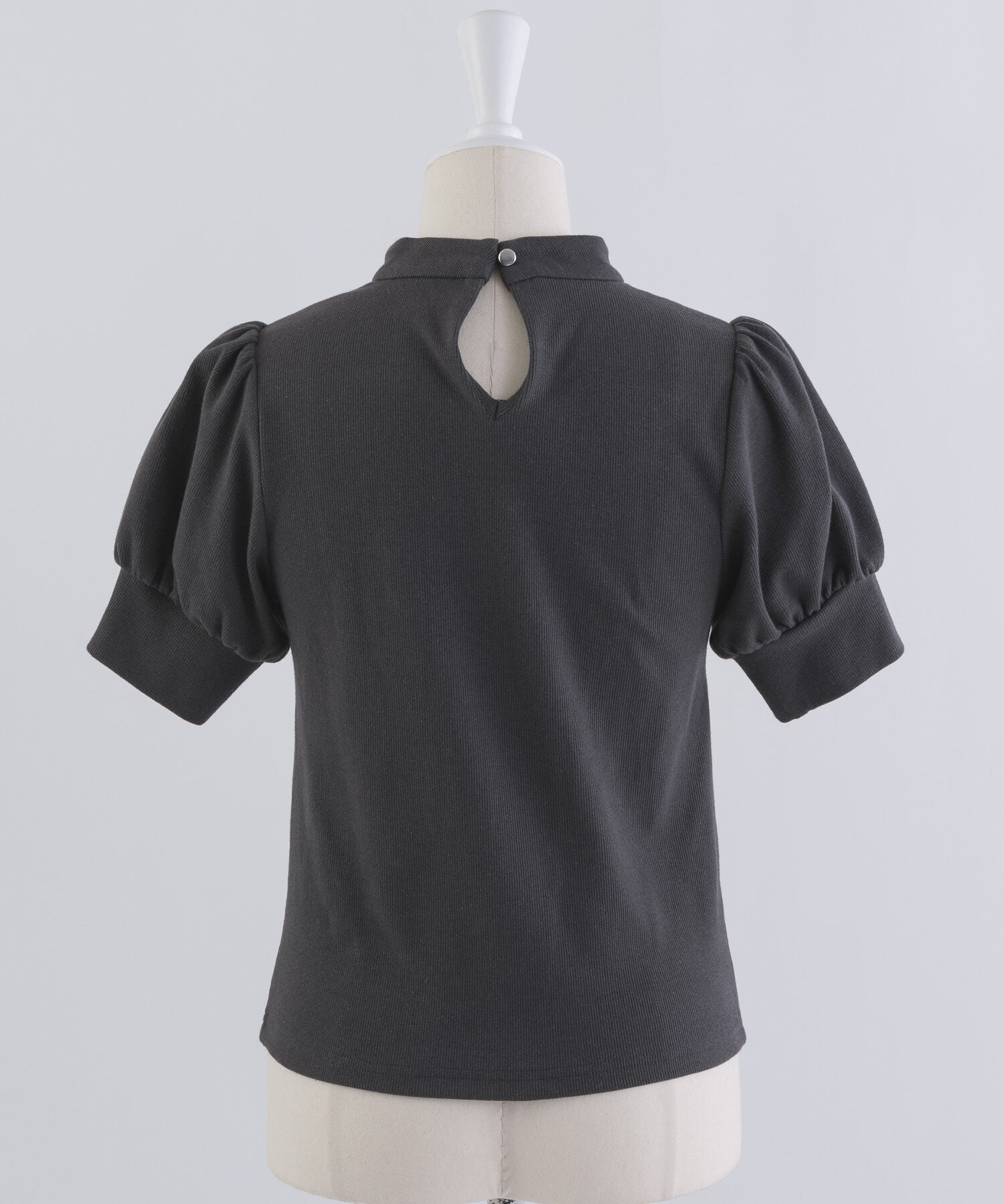 レースカットアウトハイネックカットソー