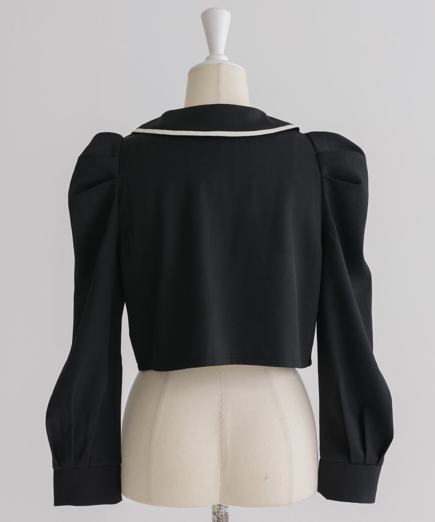 リボンタイバイカラートップス