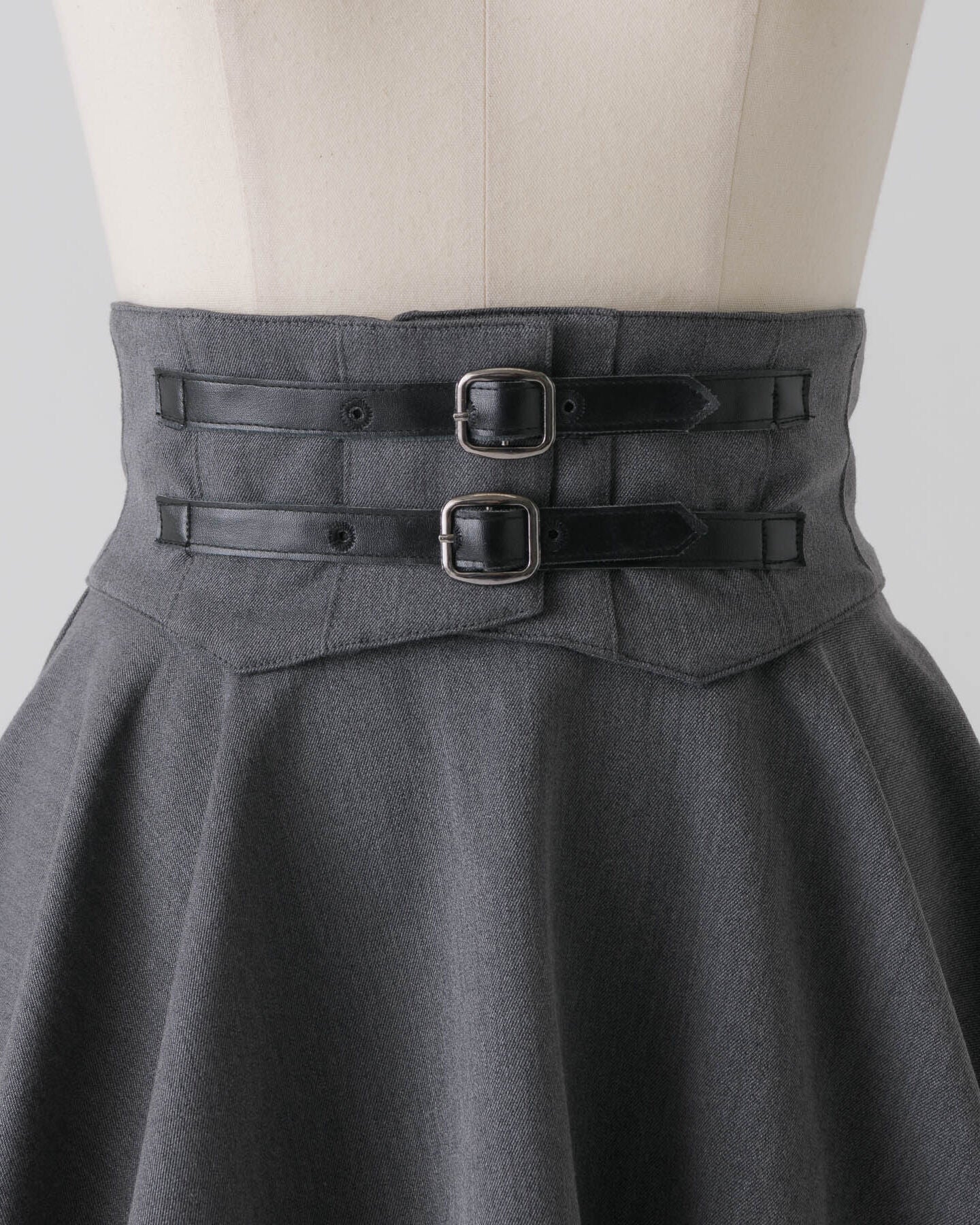 コルセット付きボリュームフレアスカパン