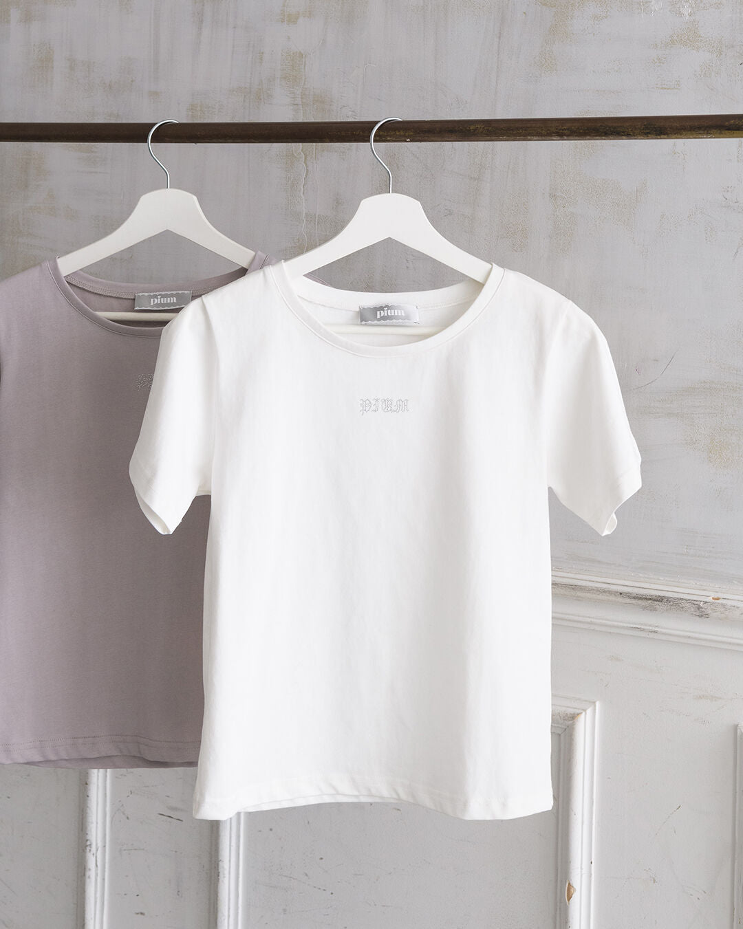 ラインストーンロゴTシャツ