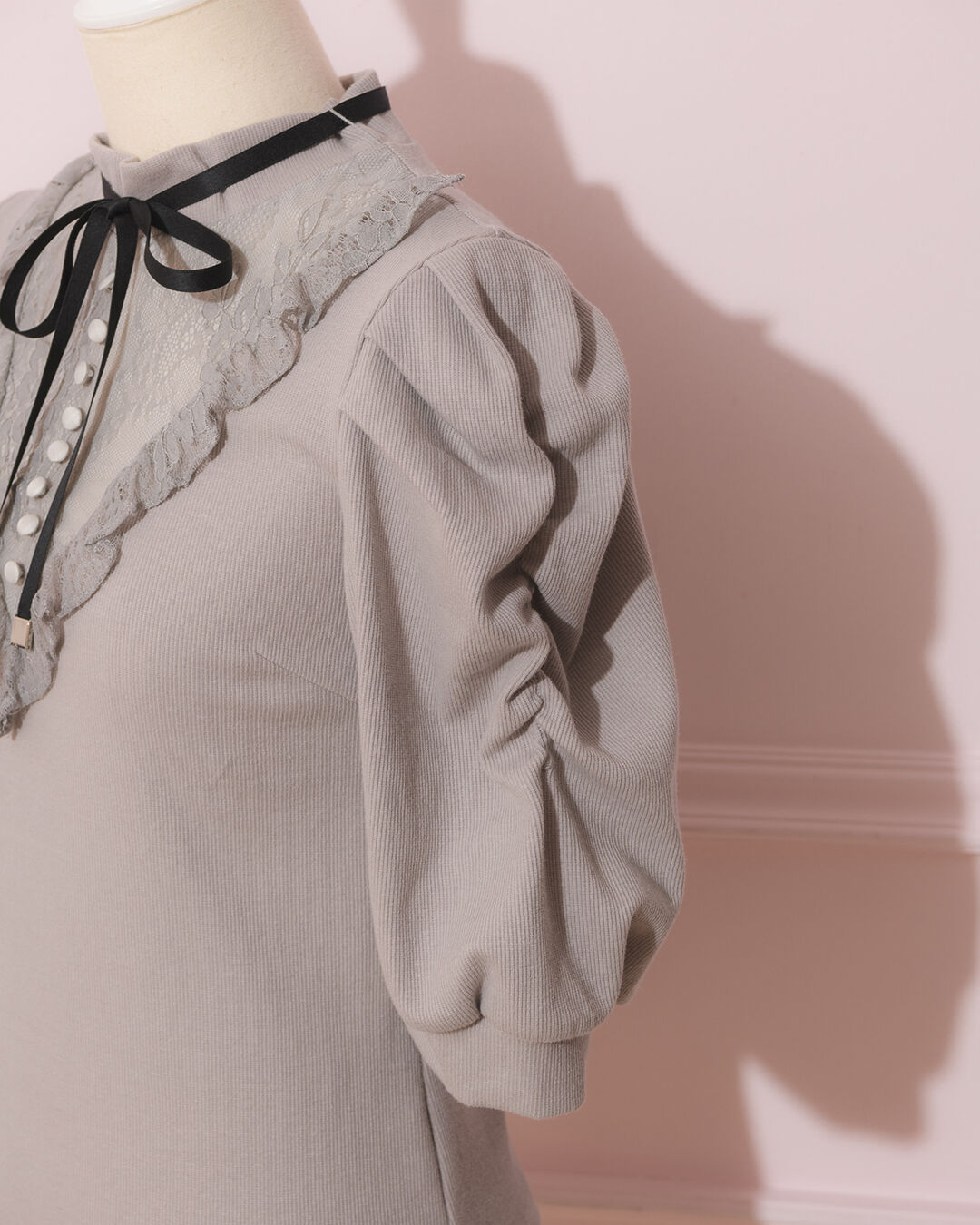 レース切替フロントボタンカットソー