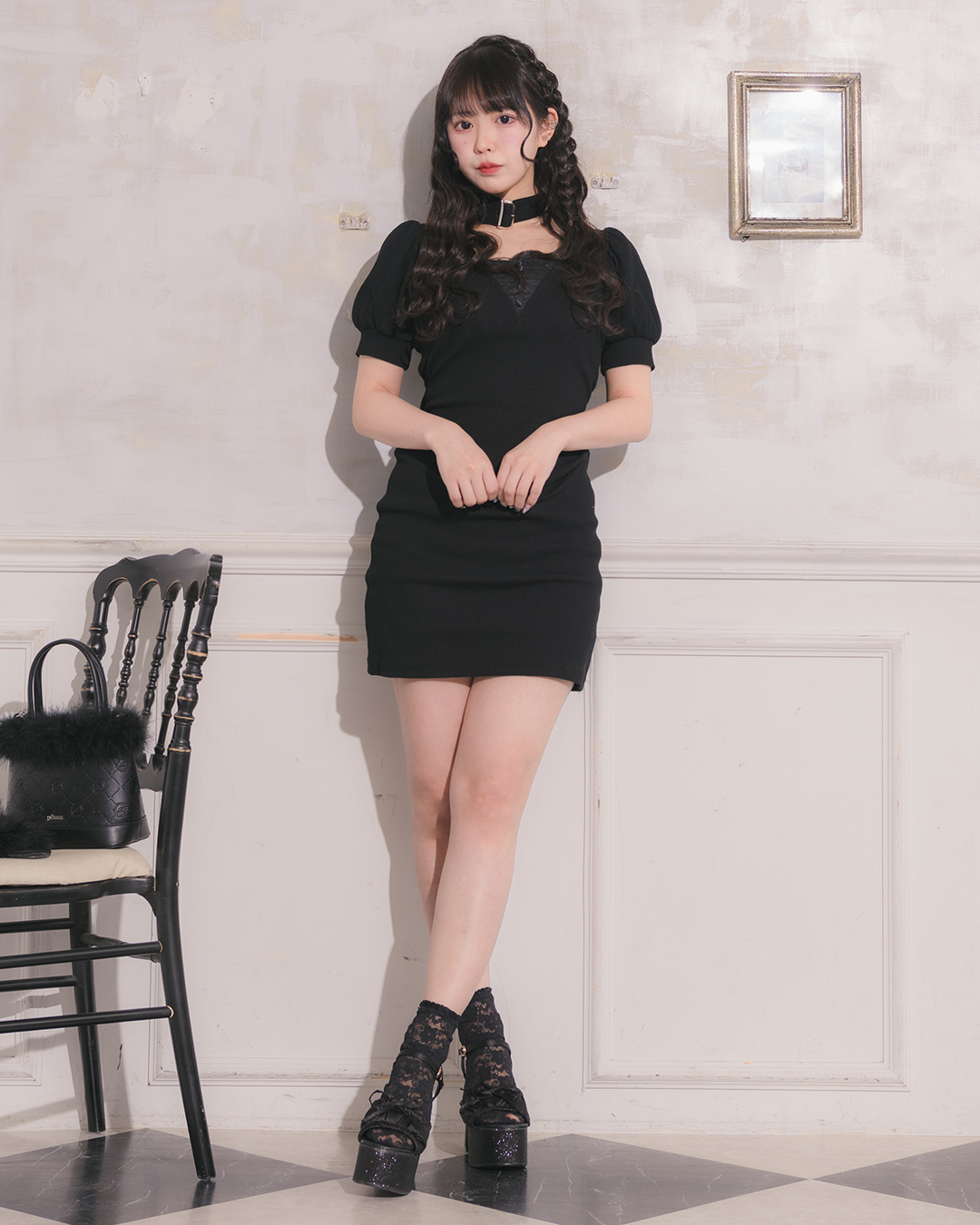 バックリボンチョーカーカットワンピース