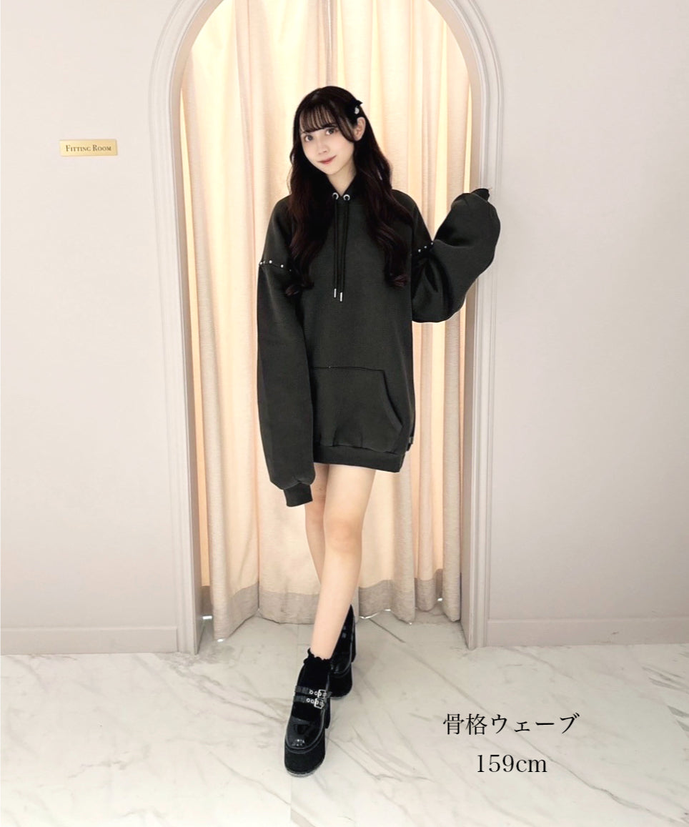 Sacred crownオーバーサイズパーカー