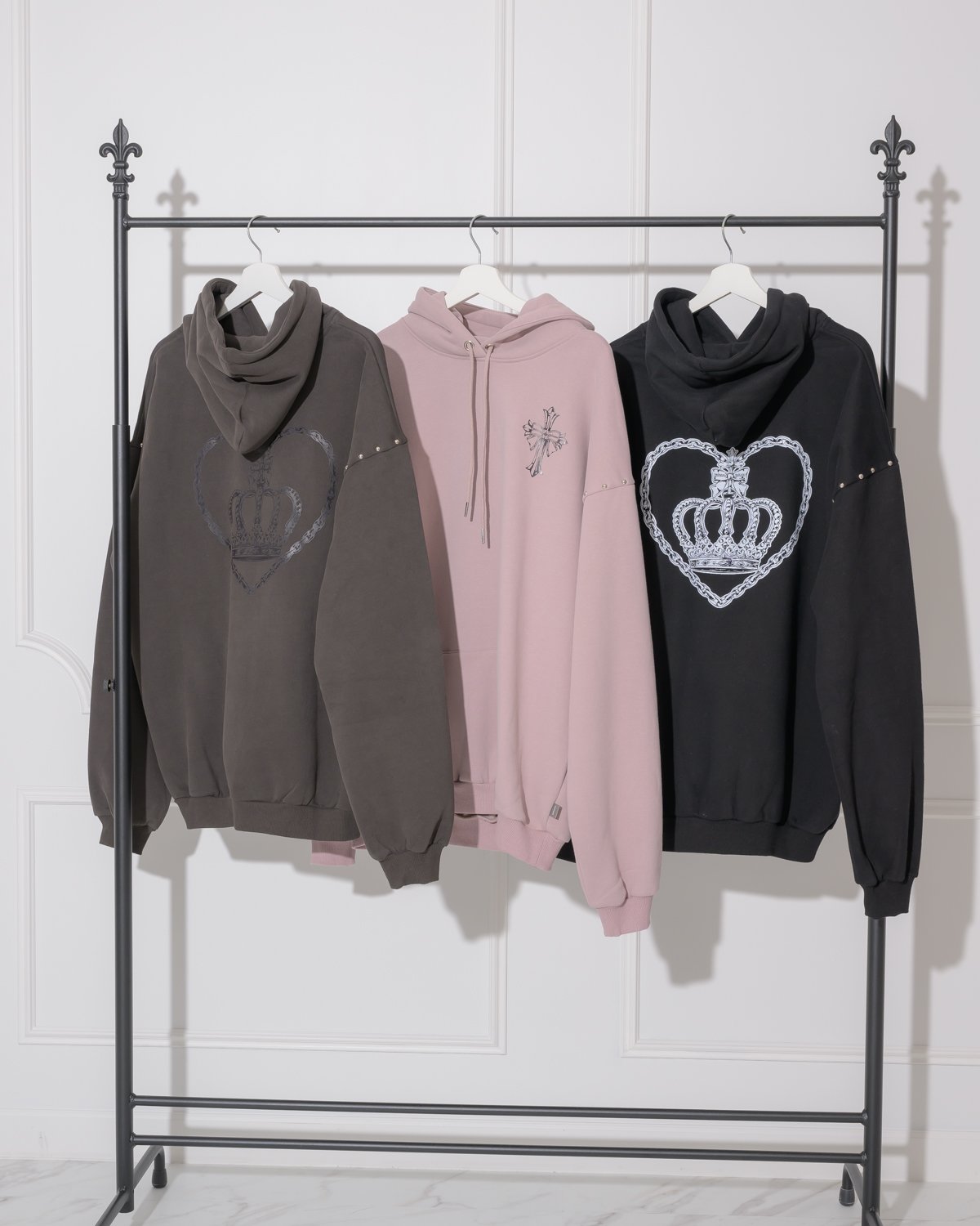 Sacred crownオーバーサイズパーカー