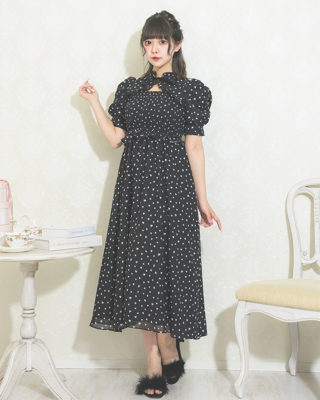 piumハートシャーリングケープワンピース
