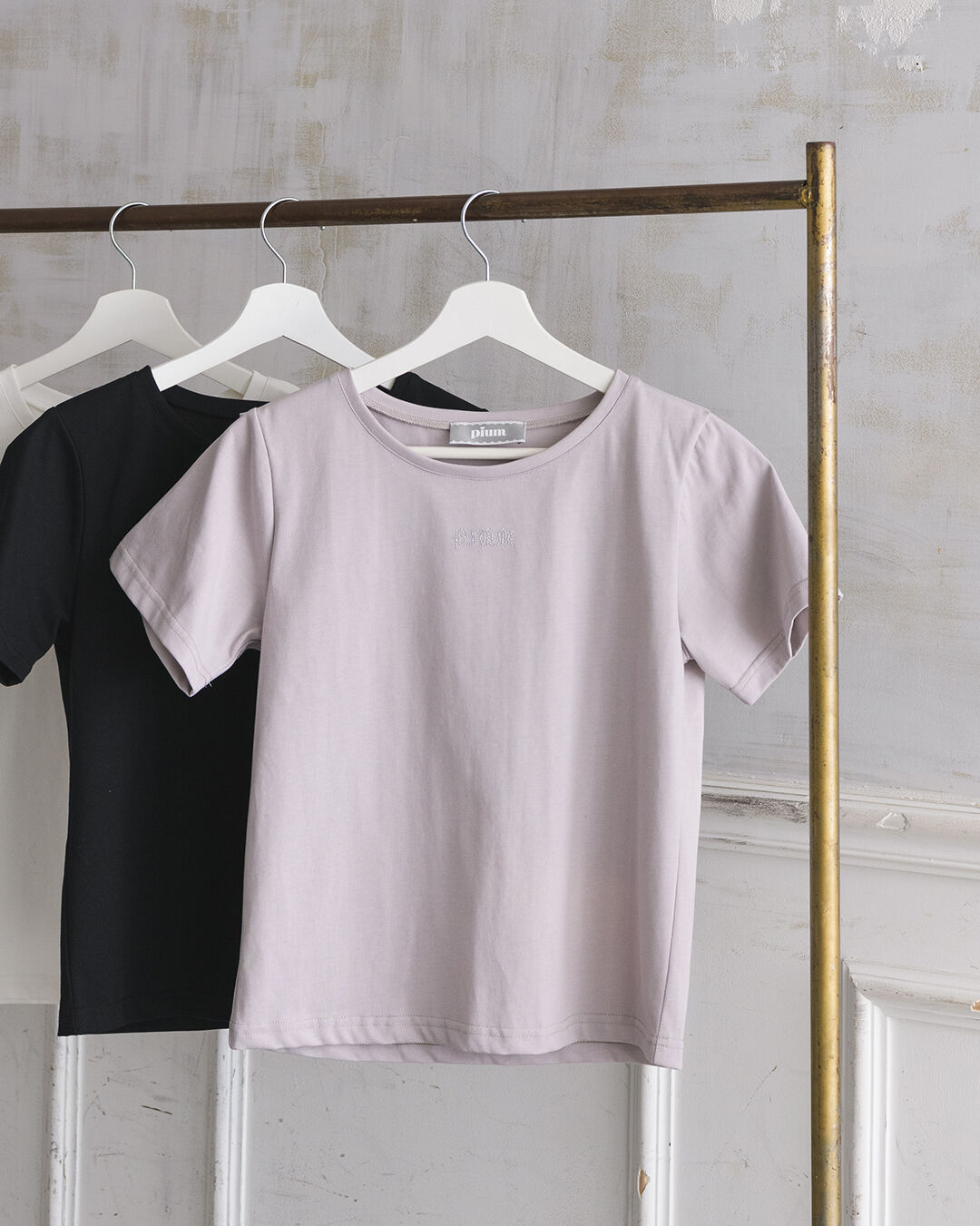 ラインストーンロゴTシャツ