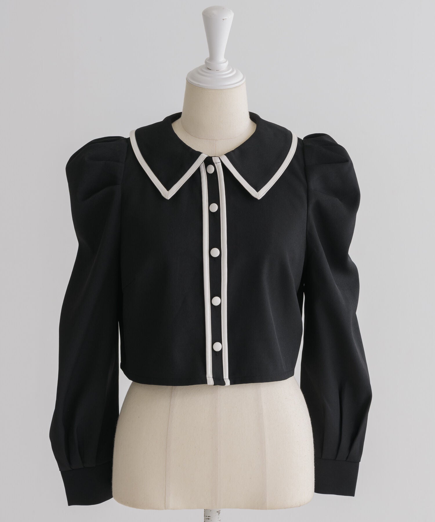 リボンタイバイカラートップス