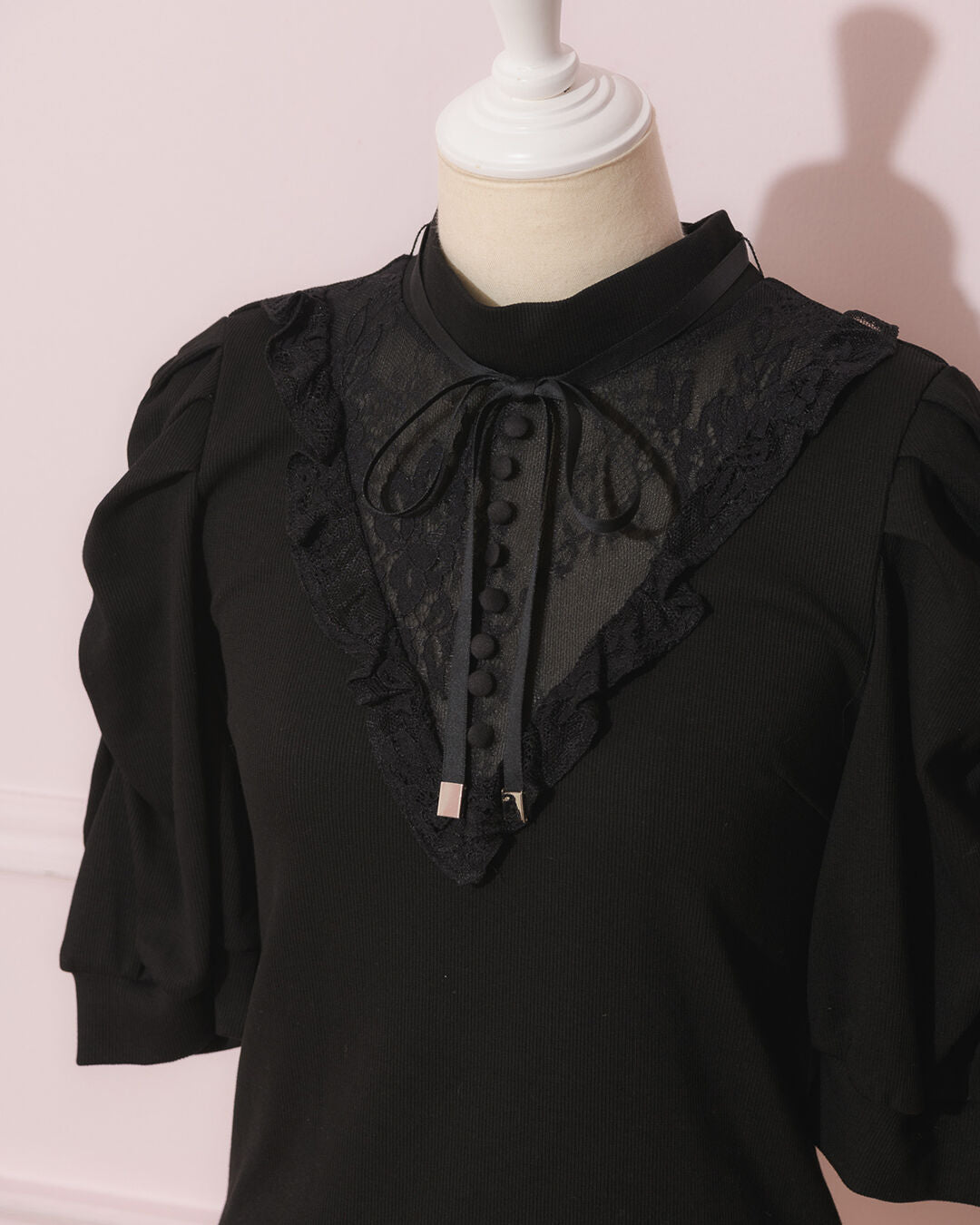 レース切替フロントボタンカットソー