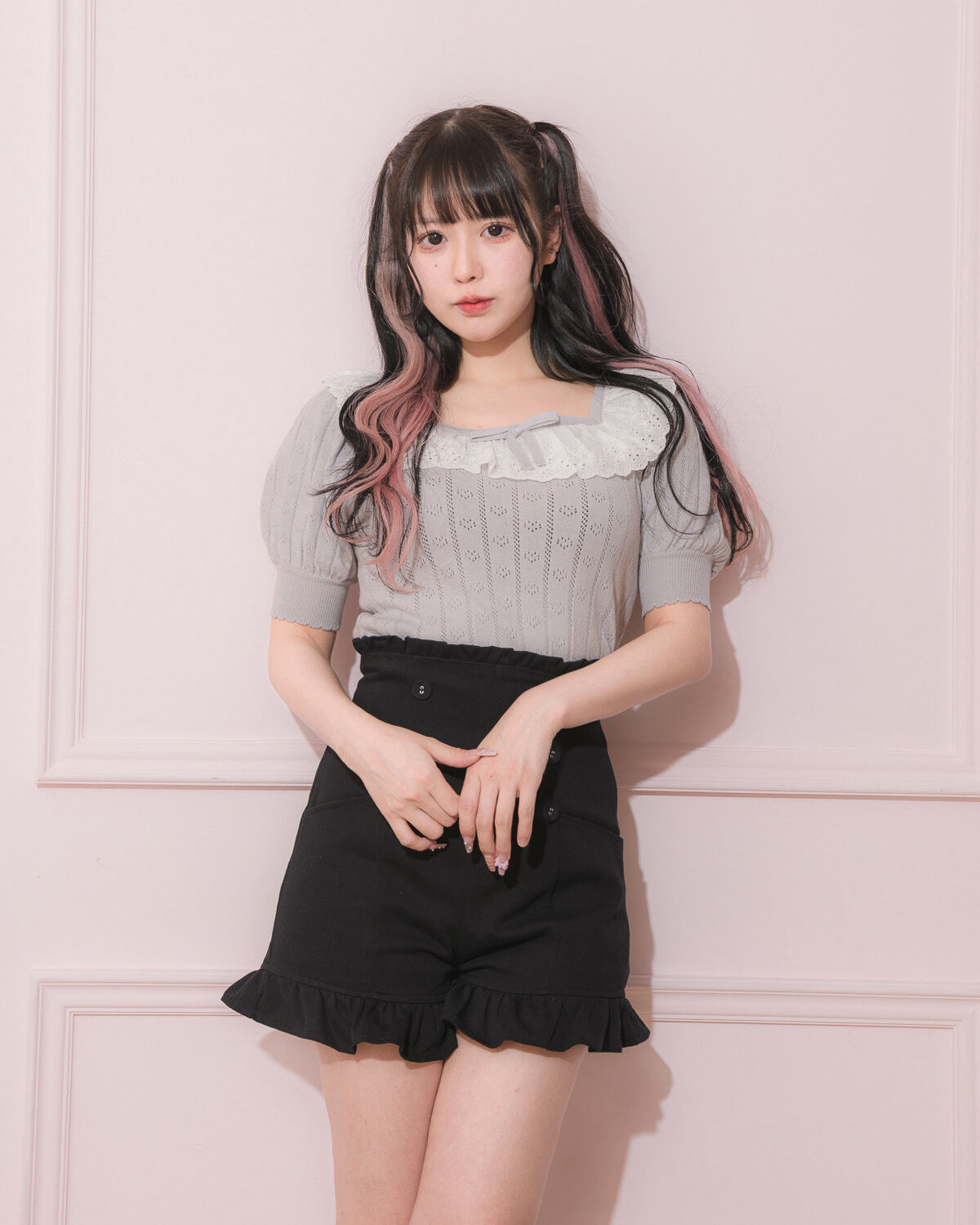 ハイウエストフリルショートパンツ